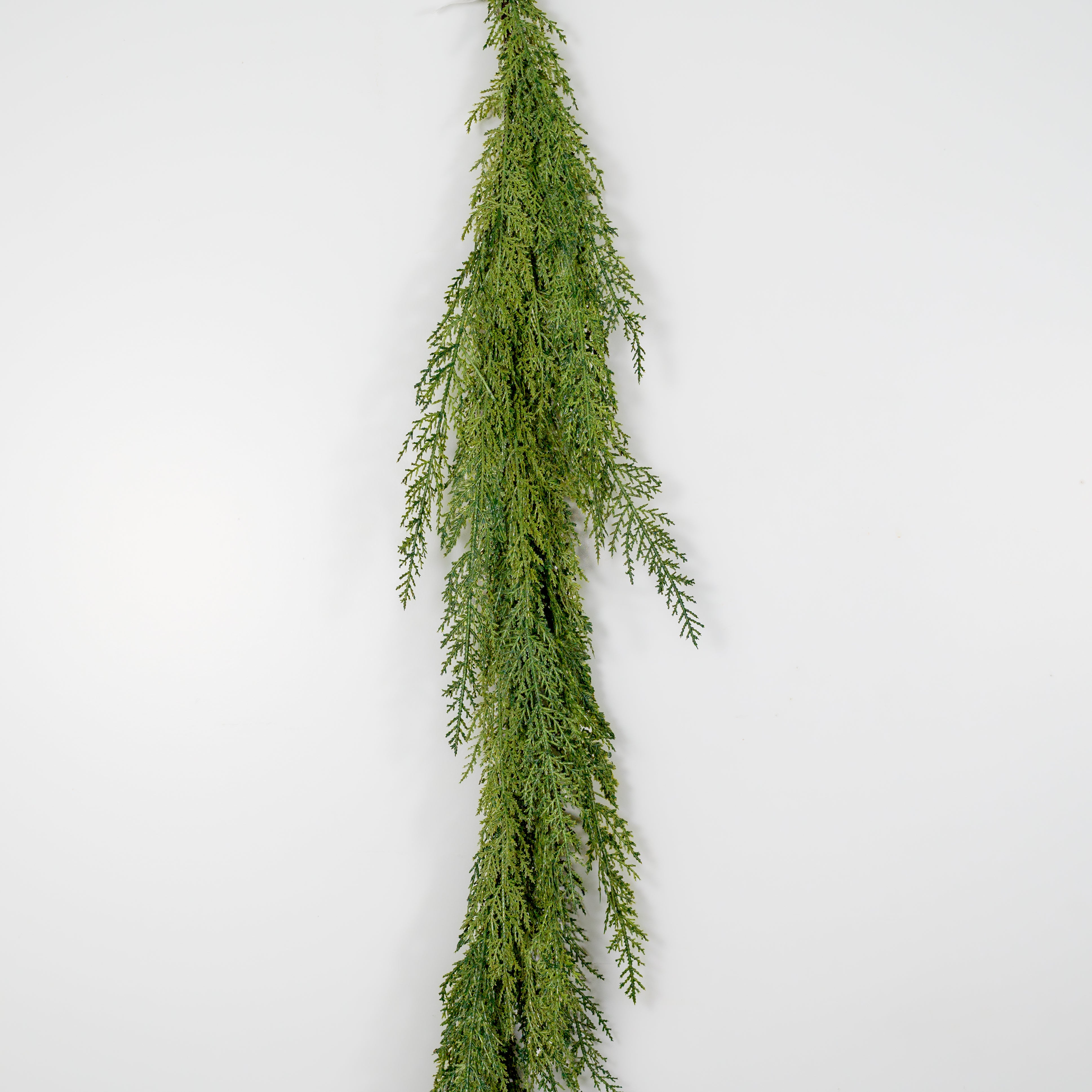 6' Lifelike Cedar Garland