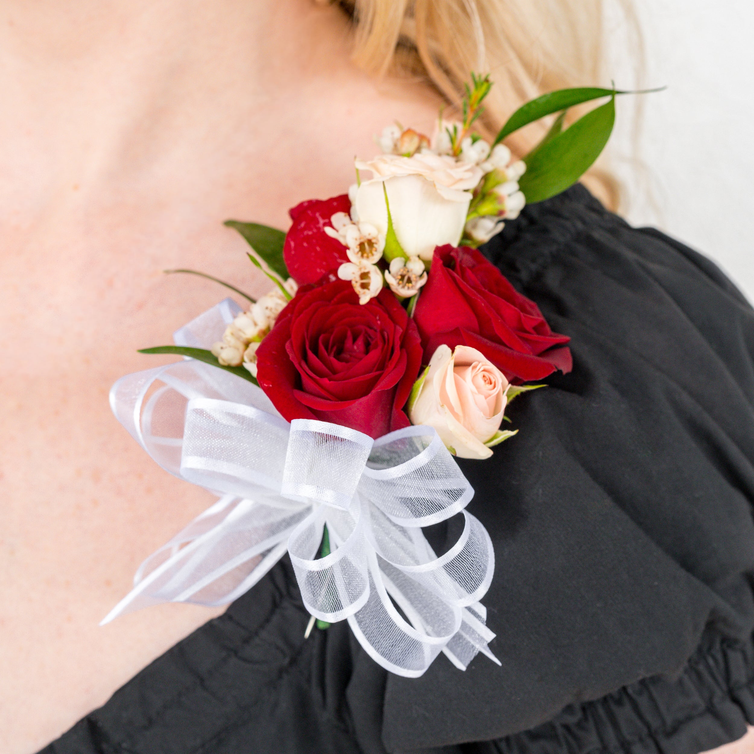 Corsage - Pin On – Tipton & Hurst