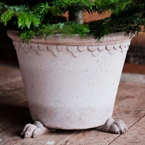 Lion Paw by Berg's Potter