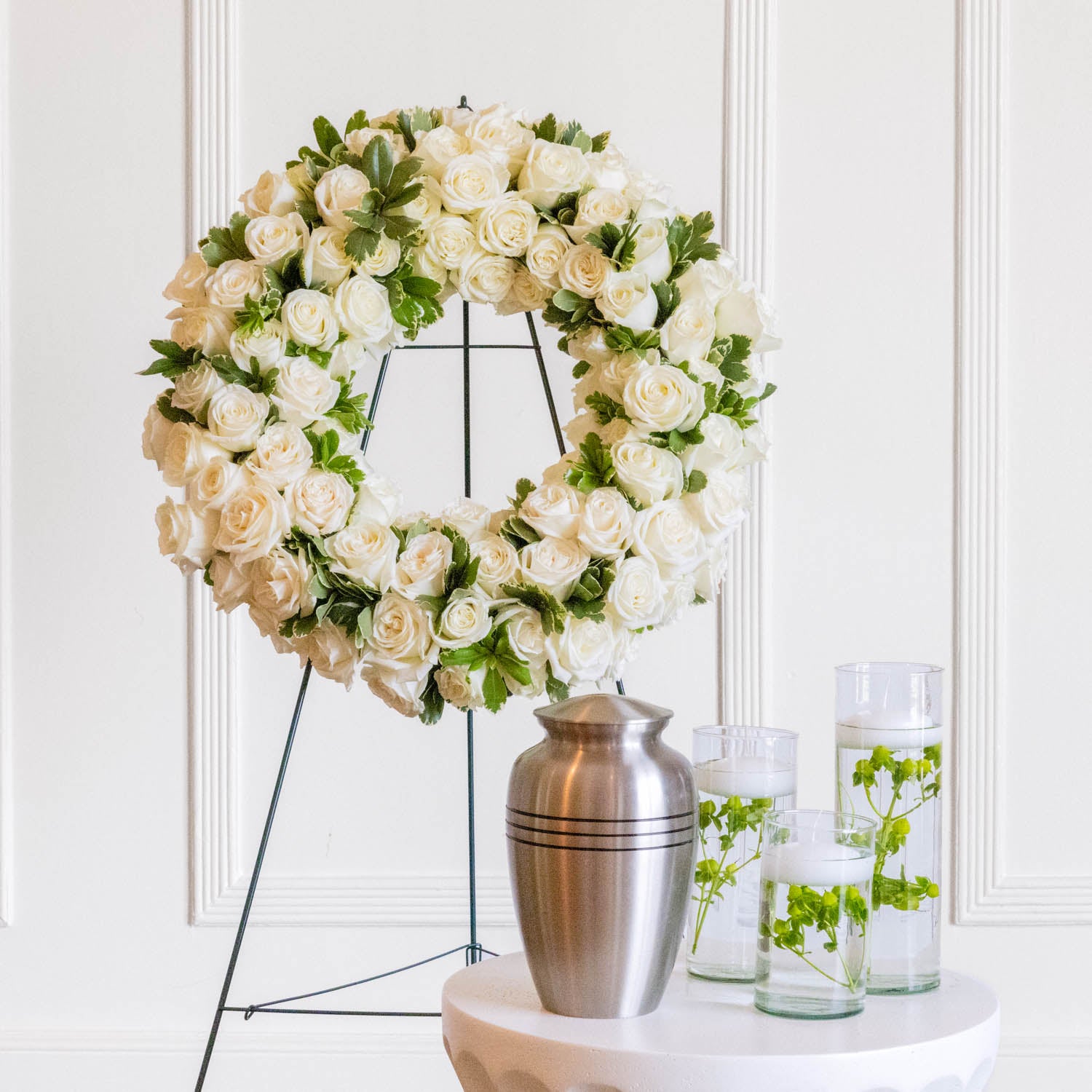 White Elegance Wreath Easel