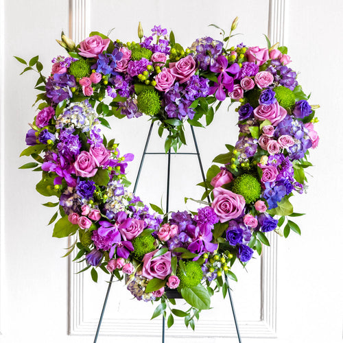 Noble Tribute Easel Heart