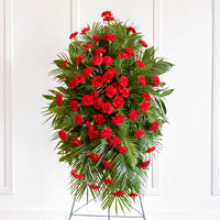Loving Tribute Spray Easel