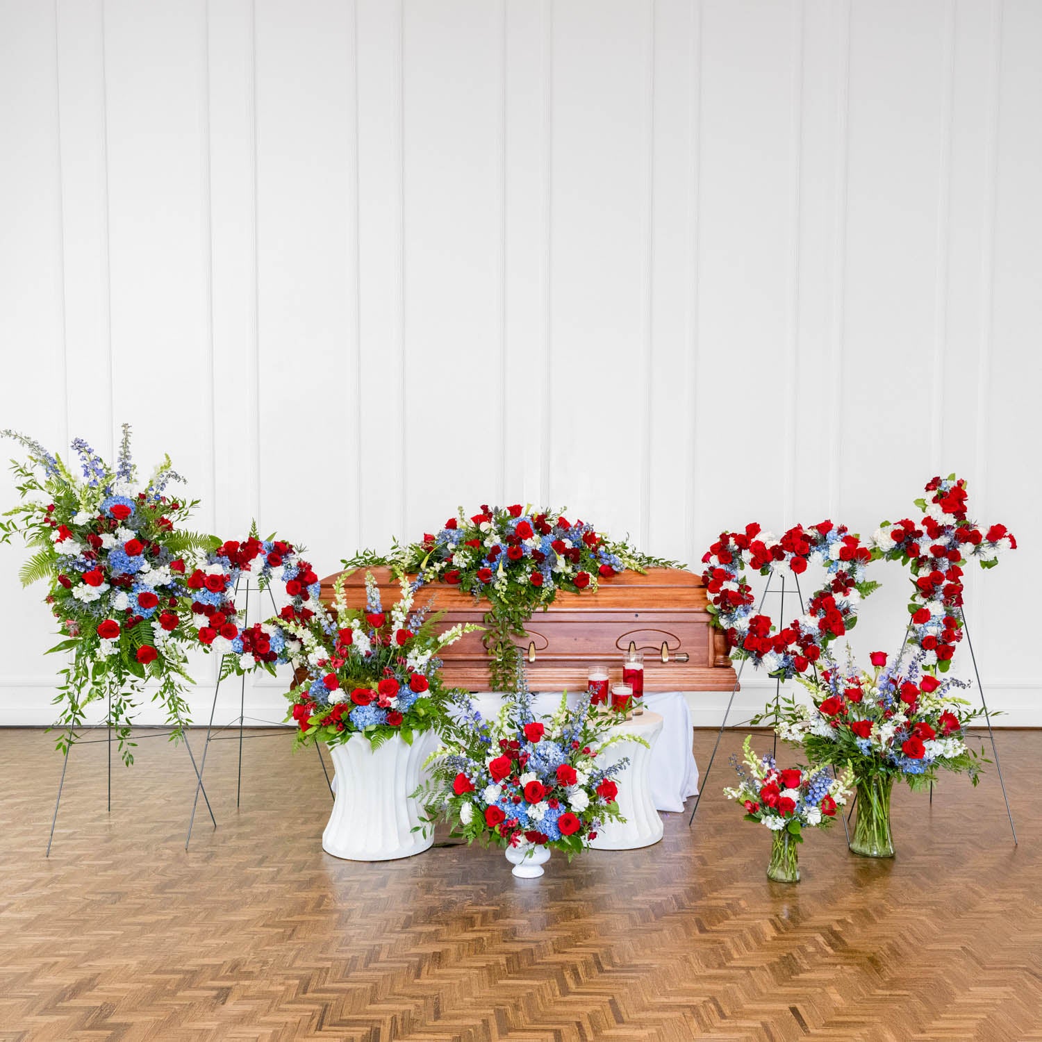 American Honor Wreath Easel