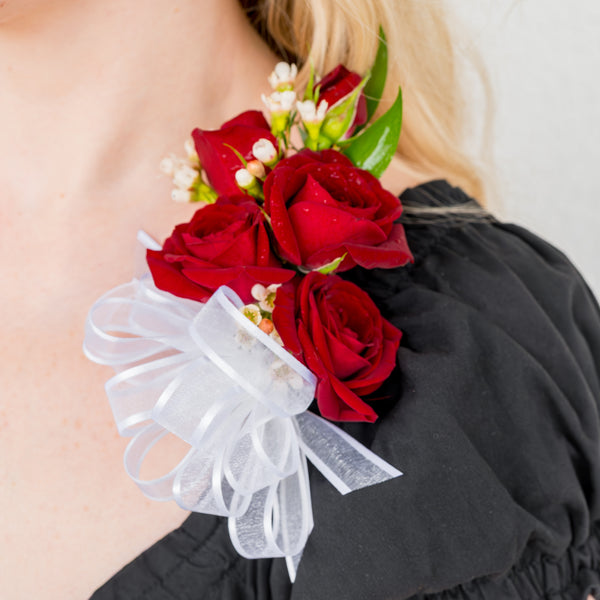 Corsage - Pin On – Tipton & Hurst