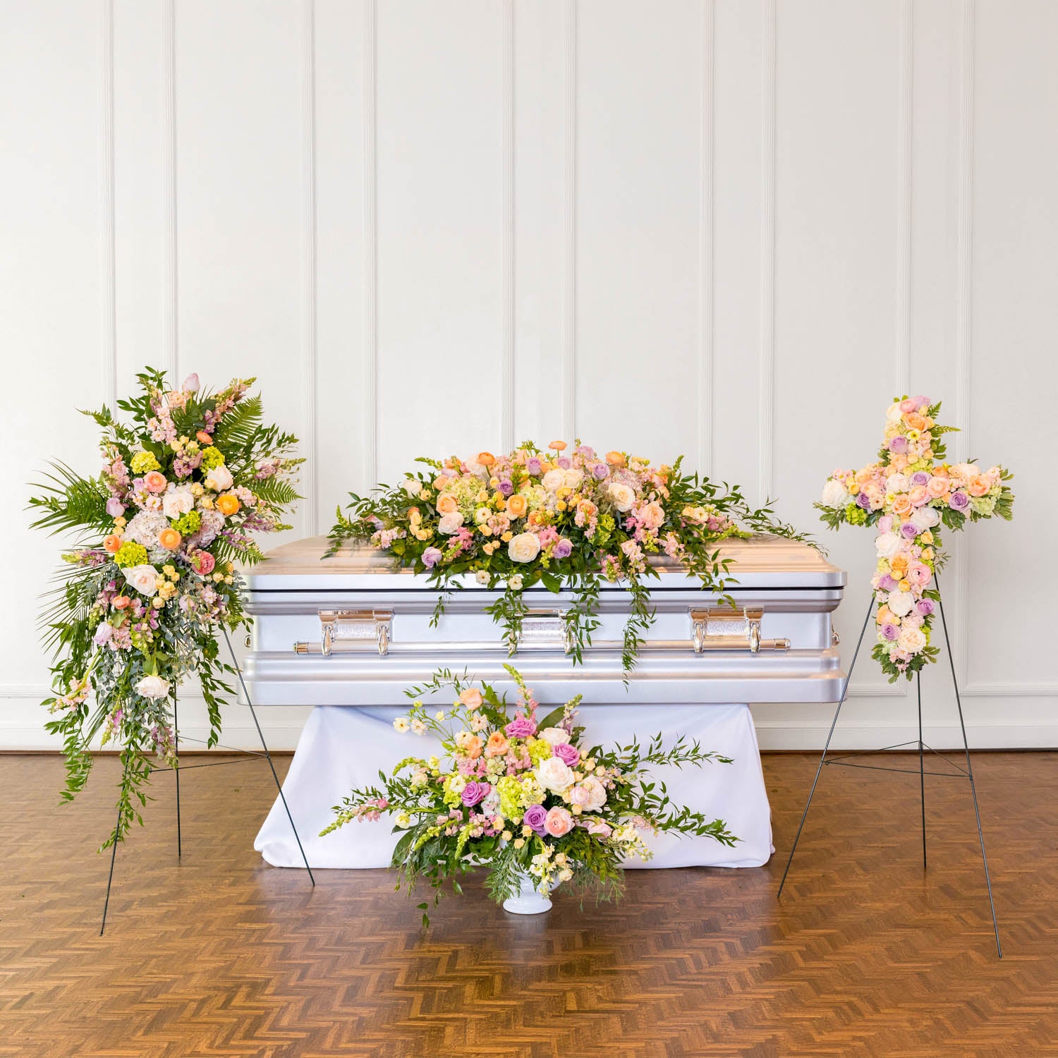 Gentle Comfort Cross Easel