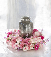 https://cdn.shopify.com/s/files/1/0016/7100/4263/files/TH_Urn_Pink_Enviro-61b-1-scaled.jpg?v=1728415674