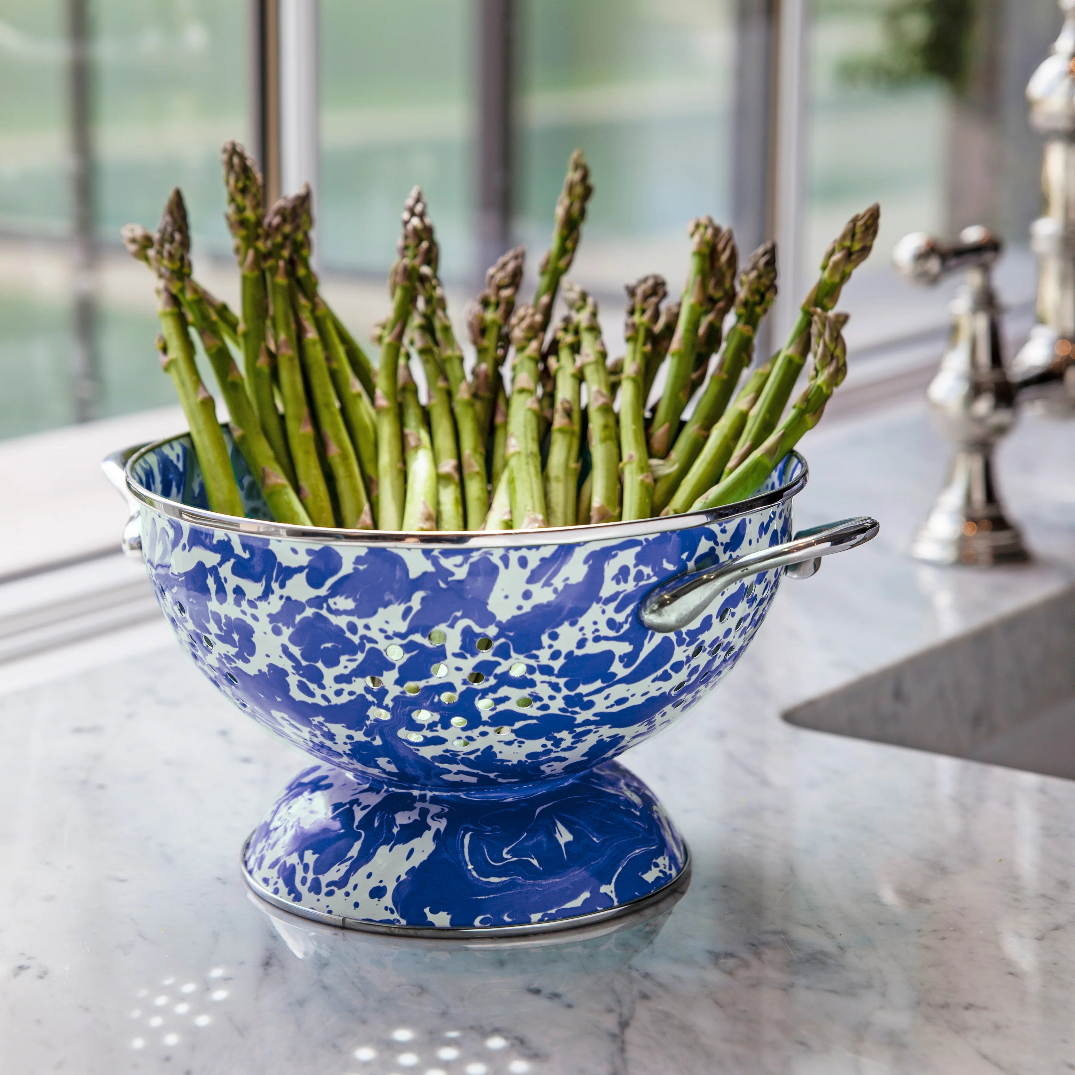 Cobalt Swirl Medium Colander