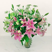 https://cdn.shopify.com/s/files/1/0016/7100/4263/files/stargazerbouquet.jpg?v=1729876454